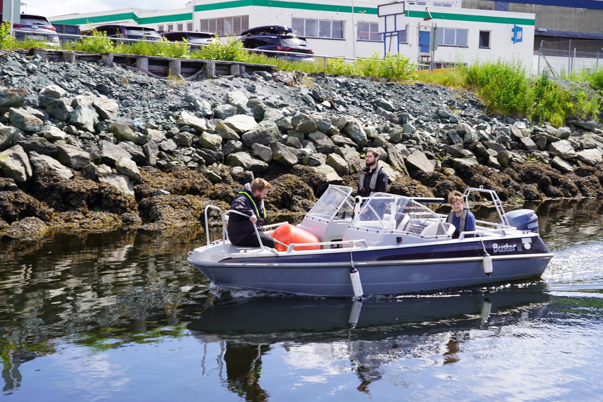 First Ocean Access buoy deployed at Nyhavna: Local collaboration for cleaner waters